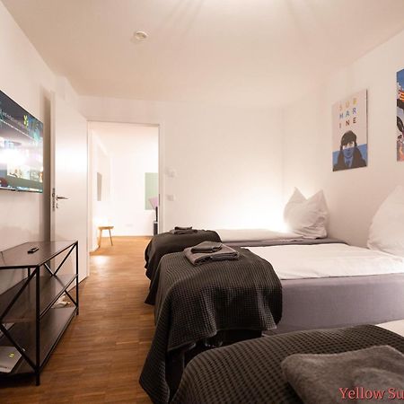 Ko-Living - Beatles Und Banksy Suites & Studios Am Eselsbrunnen - Altstadt - Kueche Halle  Esterno foto