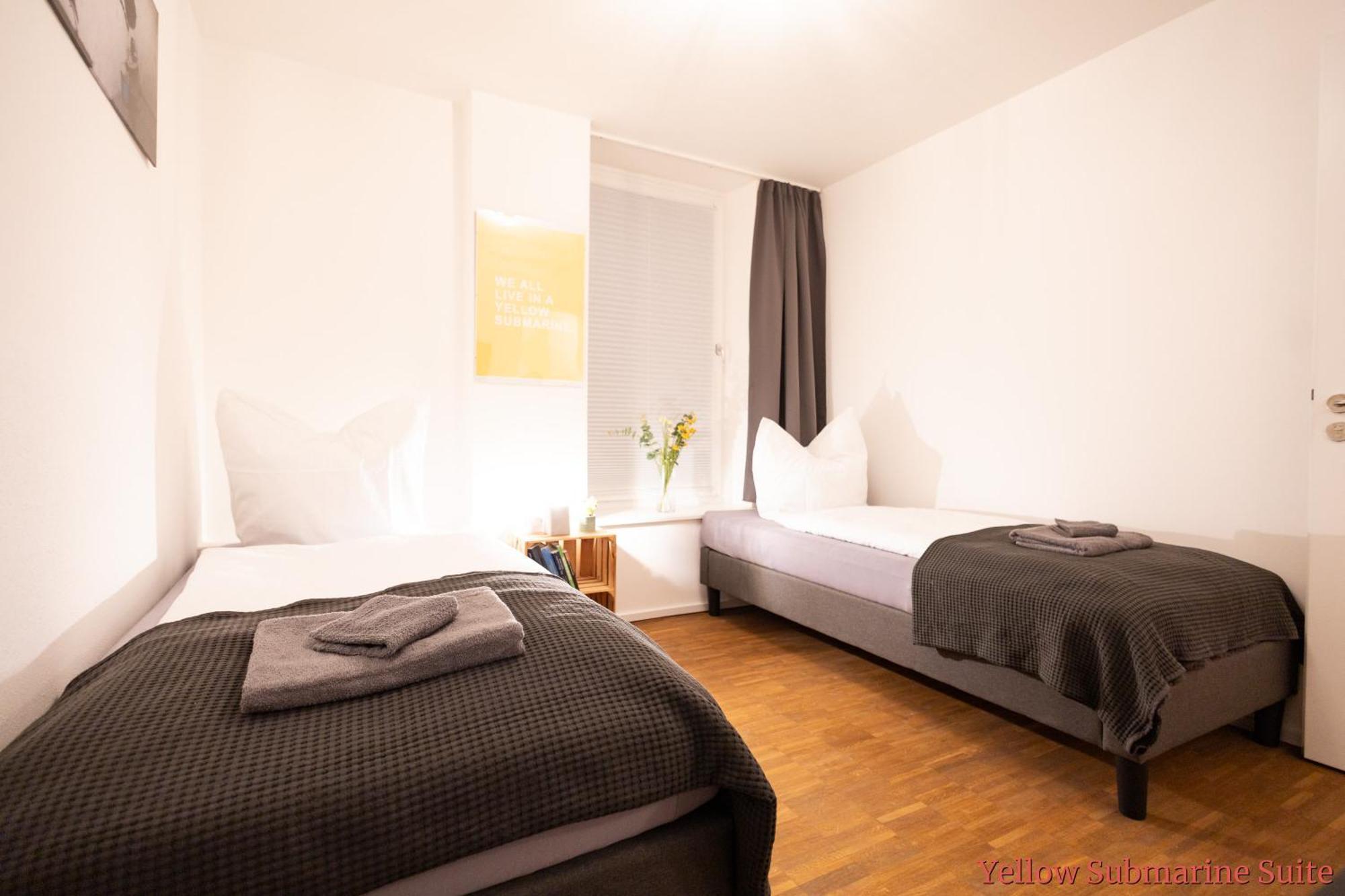 Ko-Living - Beatles Und Banksy Suites & Studios Am Eselsbrunnen - Altstadt - Kueche Halle  Esterno foto