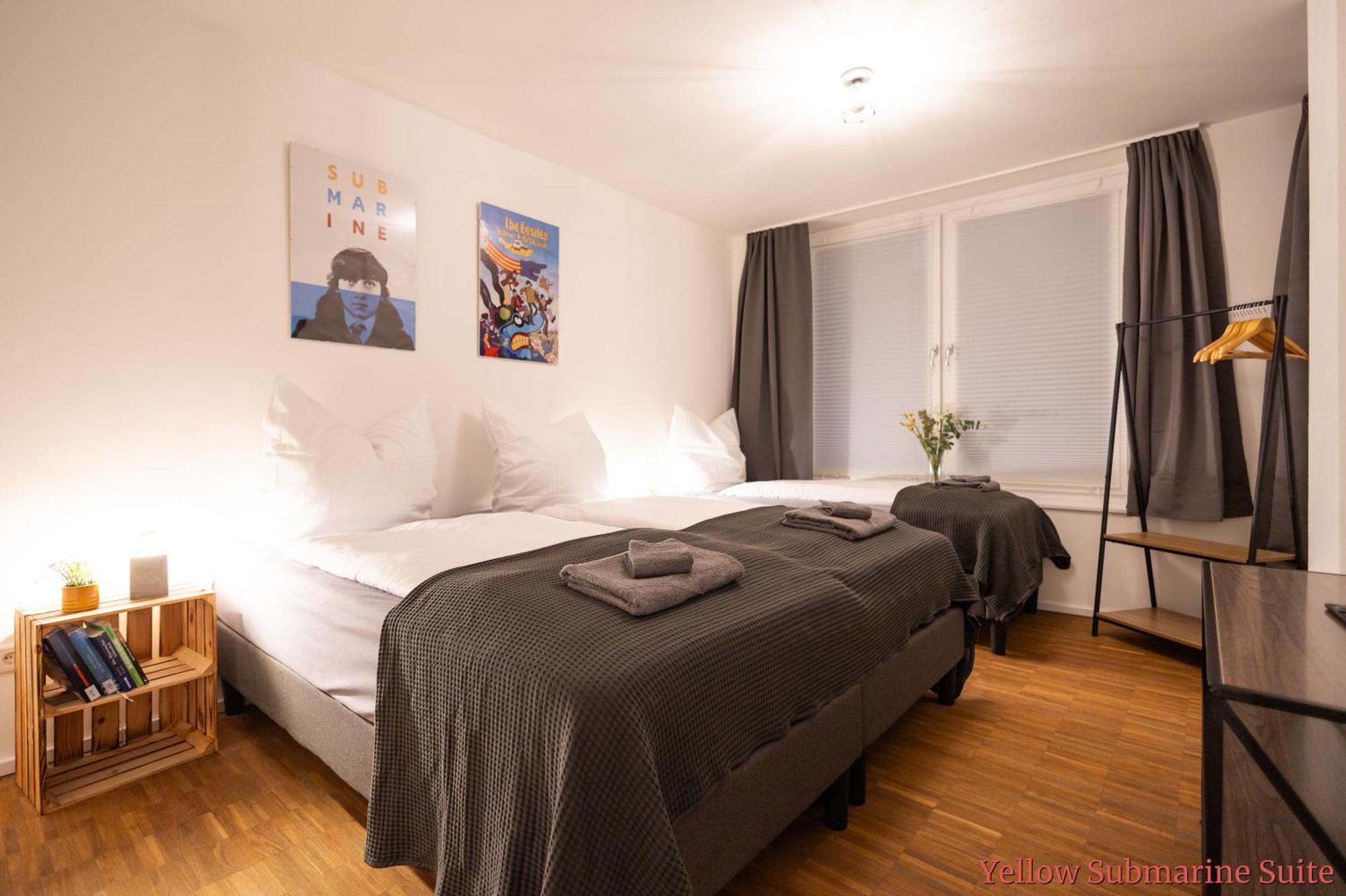 Ko-Living - Beatles Und Banksy Suites & Studios Am Eselsbrunnen - Altstadt - Kueche Halle  Esterno foto