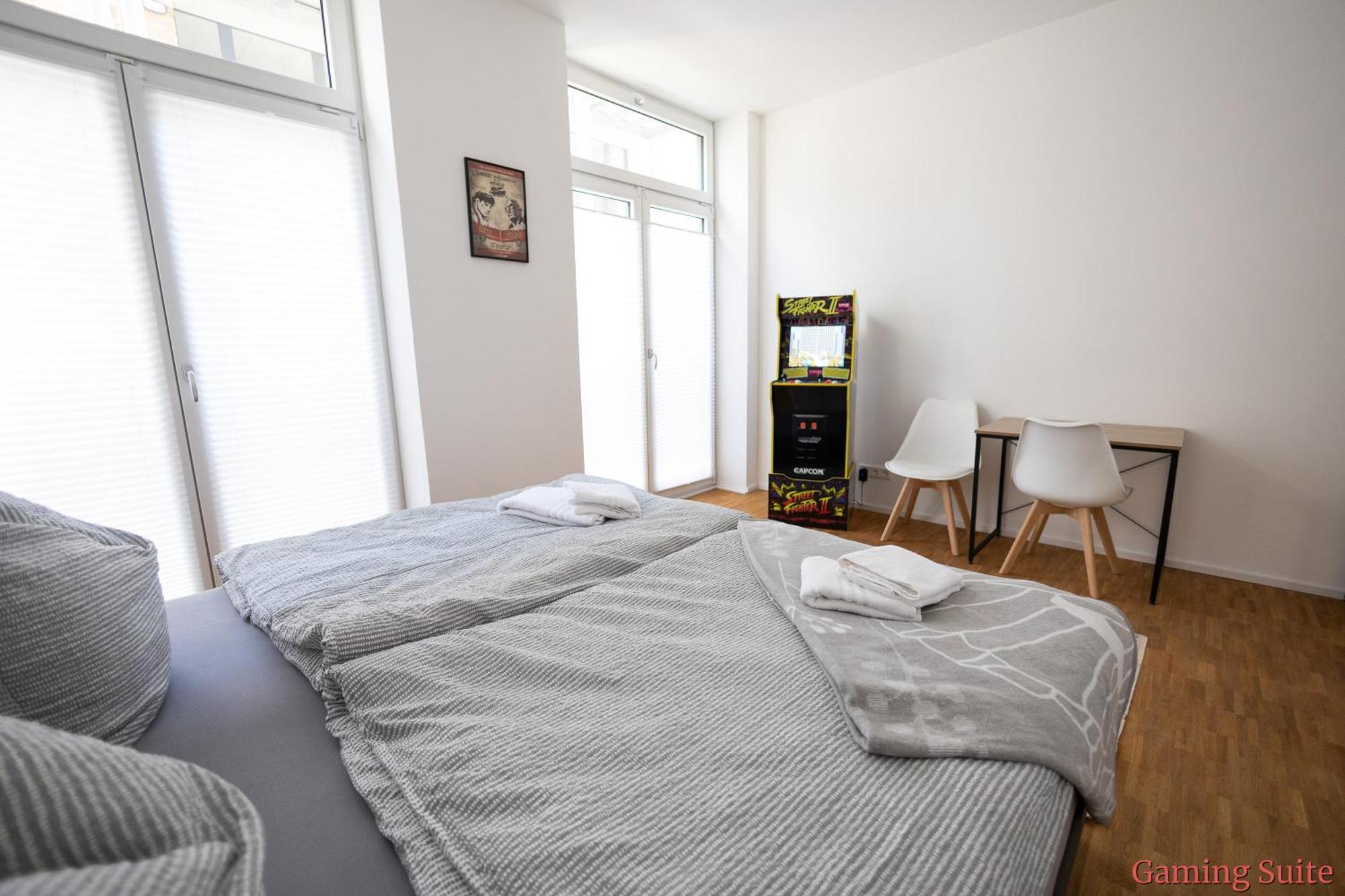 Ko-Living - Beatles Und Banksy Suites & Studios Am Eselsbrunnen - Altstadt - Kueche Halle  Esterno foto